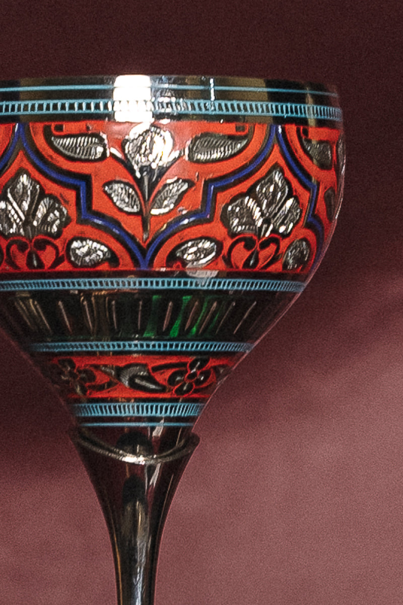 Sunset glow maorodi wine glass