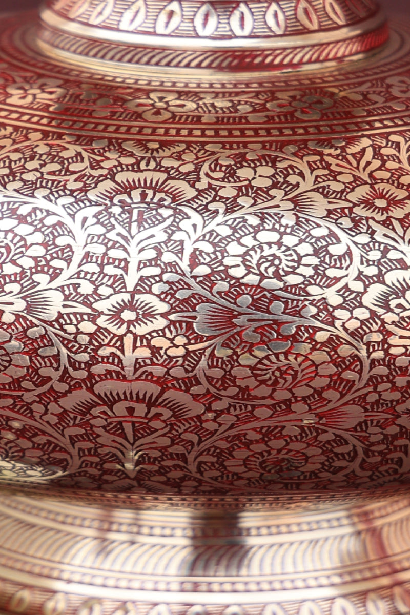 Intricate red marodi guldaan vase